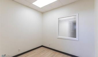 317 N Willis St Suite 2, Abilene, TX 79603