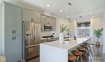 919 Cityscape Dr, Charlotte, NC 28205