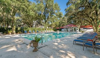 7 Holbrook Dr, Beaufort, SC 29902
