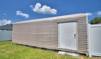 676 BERKLEY POINTE Dr, Auburndale, FL 33823