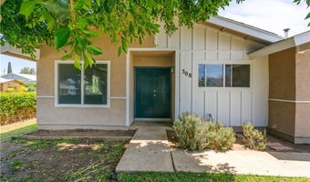 308 Retreat Ct, Fallbrook, CA 92028