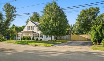 280 Long St, Warwick, RI 02886