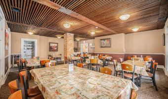 1071 32nd St, Allegan, MI 49010