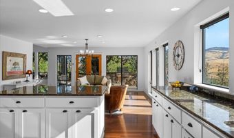 434 Monte Vista Dr, Ashland, OR 97520