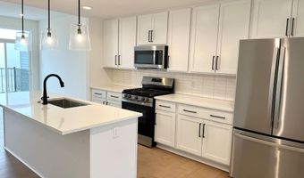 2774 Bristol Ridge Dr 36, Ann Arbor, MI 48105