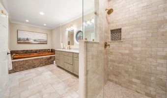 50 0 Indian Trl, Barnstable, MA 02630