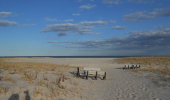 4 E 20th St, Barnegat Light, NJ 08006