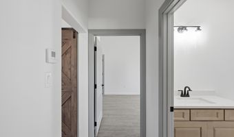 2496 Green, Bosque Farms, NM 87068