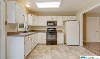 1842 Glacier Dr, Tunkhannock, PA 18610