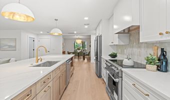 2212 Barefoot Trce, Atlantic Beach, FL 32233