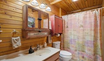 856 Matteson Rd, Bennington, VT 05201