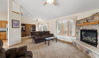 320 Big Woods Ln, Annandale, MN 55302