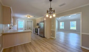 206 Riverchase Dr, Bainbridge, GA 39819