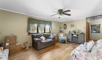 127 Butternut Ln 127, Bristol, CT 06010