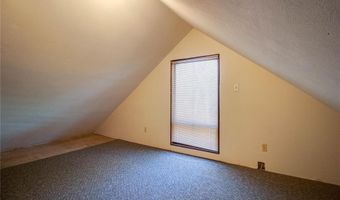 8556 Kee Mac Ln, Alton, IL 62002