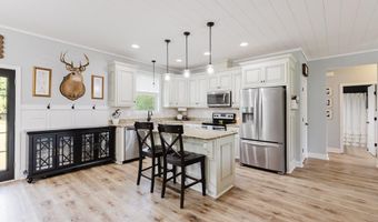 322 Wolf Creek Dr, Americus, GA 31719