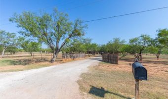 7702 Spinks Rd, Abilene, TX 79603