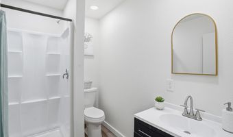 109 Dewey Ave, Alice, TX 78332