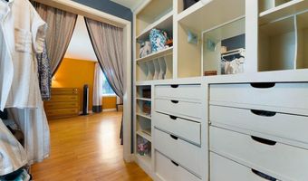 36 Woodlawn Ave, Auburn, ME 04210