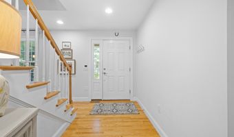 27 Colonel Wilkins Rd, Amherst, NH 03031