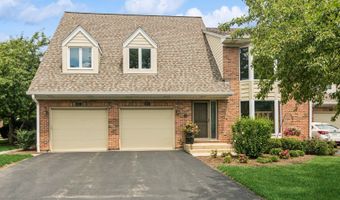 1653 N Belmont Ct, Arlington Heights, IL 60004