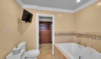 1044 S Burlwood Dr, Anaheim, CA 92807