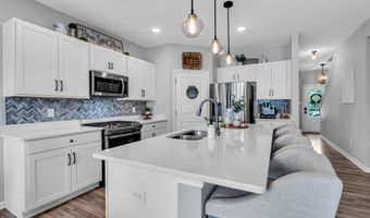 9 Cape Cod Ave, Barnegat, NJ 08005