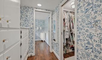 4706 JAMESTOWN Rd, Bethesda, MD 20816