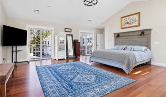 116 Nayatt Rd, Barrington, RI 02806