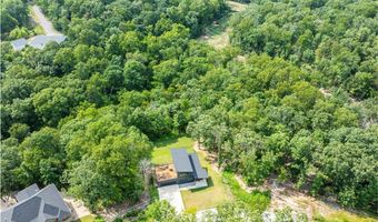 52 Chatburn Dr, Bella Vista, AR 72715