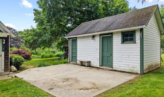 18 Cards Mill Rd, Columbia, CT 06237