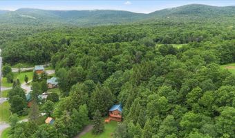 46 Log Cabin Dr, Cambridge, VT 05465