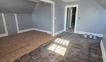 18 Darby St, Bloomfield, CT 06002