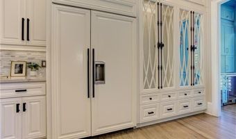 9020 Riverbend Mnr, Alpharetta, GA 30022