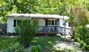 1310 W Kenwood Dr, Austin, IN 47102