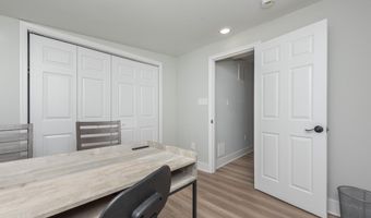 1005 N MOUNT St, Baltimore, MD 21217