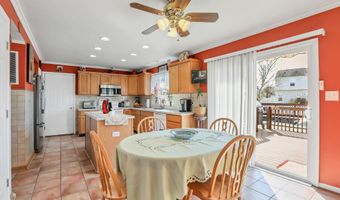25 Cannonball Dr, Barnegat, NJ 08005