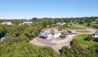 4 Mainstay Ln, Bourne, MA 02532