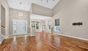 800 PARADISE Ln, Atlantic Beach, FL 32233