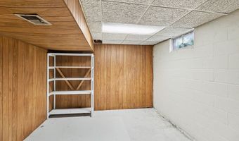 546 S Sherman St, Allegan, MI 49010