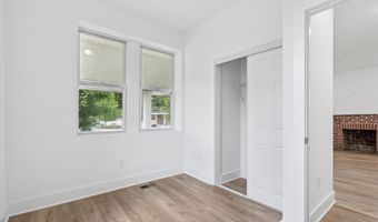 236 E BUTLER Ave 1ST FLOOR, Ambler, PA 19002