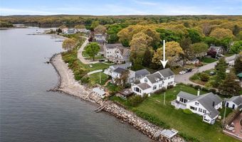 41 Buena Vista Dr, North Kingstown, RI 02852