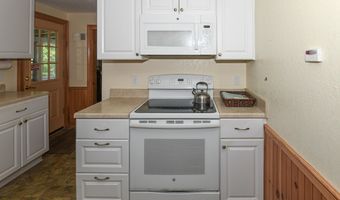 518 Bridgton Rd, Sweden, ME 04040