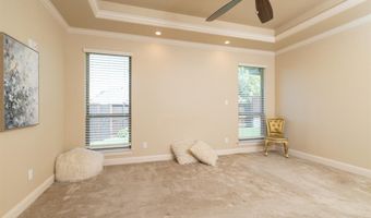 2106 Ridgecrest Dr, Weatherford, TX 76087