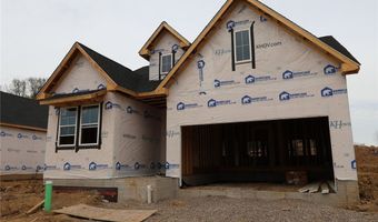 2435 Merriment Dr, Amherst, OH 44001