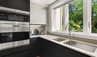 3100 N MONROE St, Arlington, VA 22207