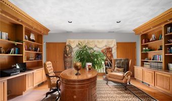 633 Chestnut Hill Rd, Glocester, RI 02814