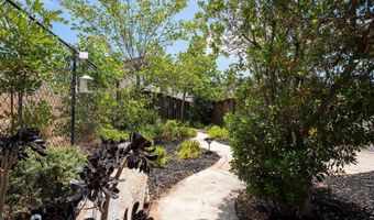 3950 Murray Hill Rd, La Mesa, CA 91941