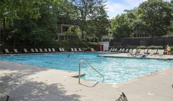 10 Vista Sq NW, Atlanta, GA 30327