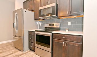 9170 Hedley Way E, Avon, IN 46123